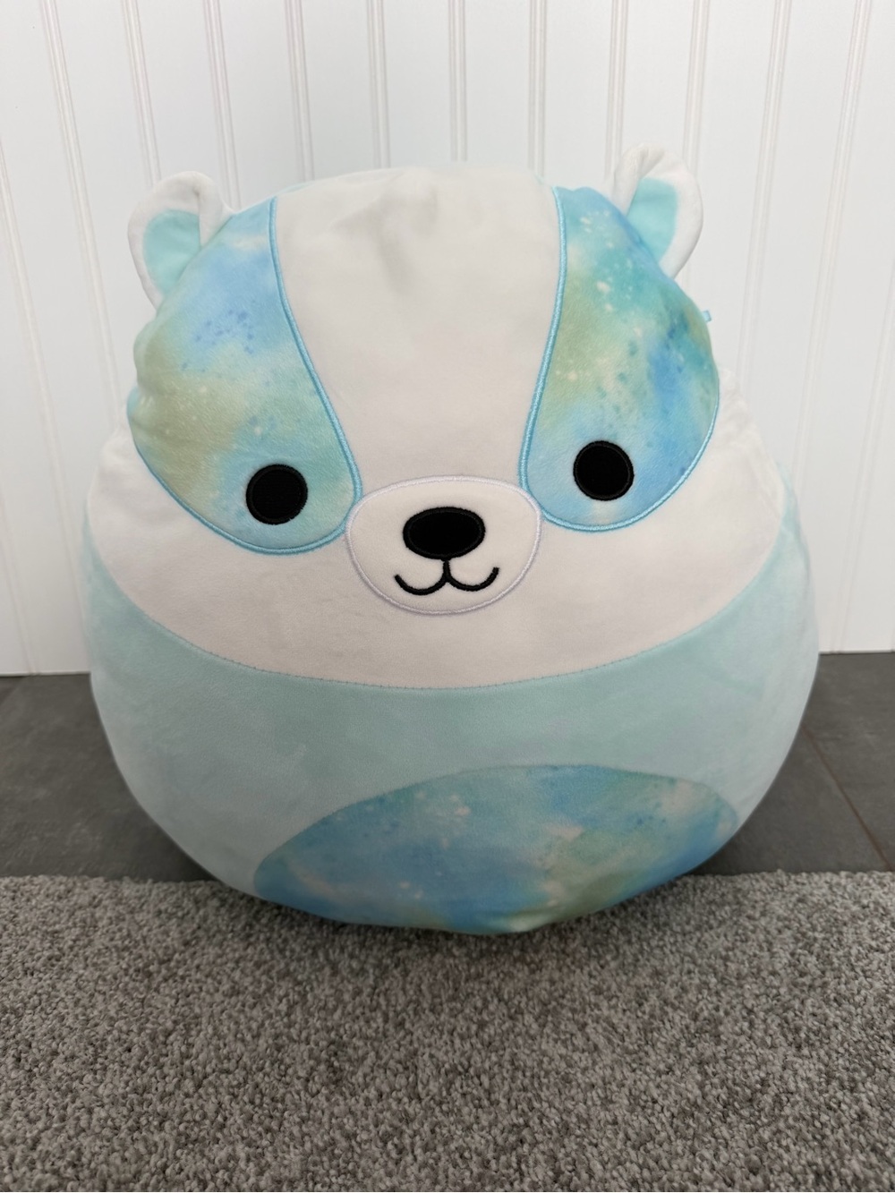 Squishmallows - Banks the Badger XL